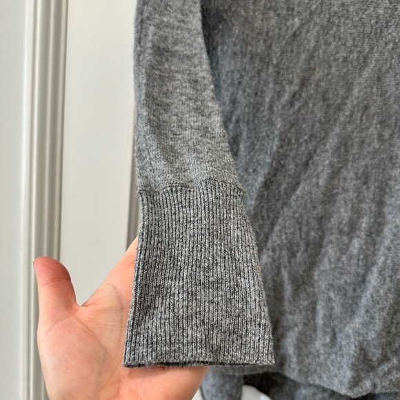 Susana mixed wool soft low scoop neck off the shoulder sweater top blouse - Picture 10 of 13